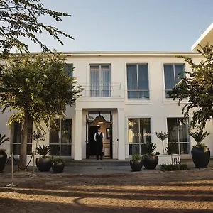 5* Hotel The Manor House At The Queen Victoria By Newmark